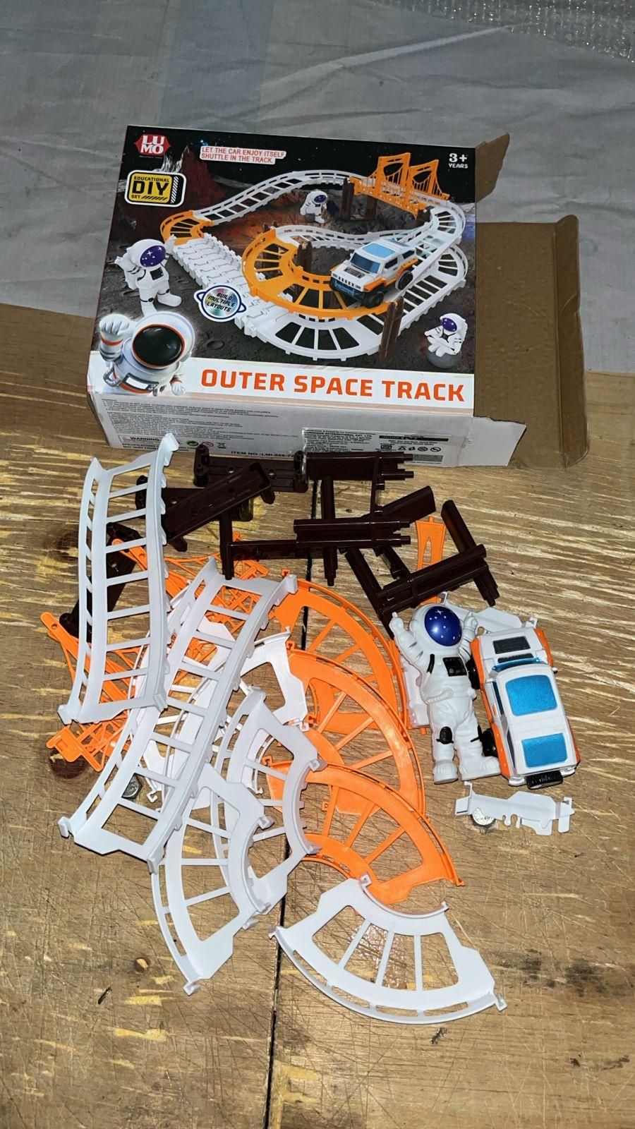 Astronaut Spaceship Track Set